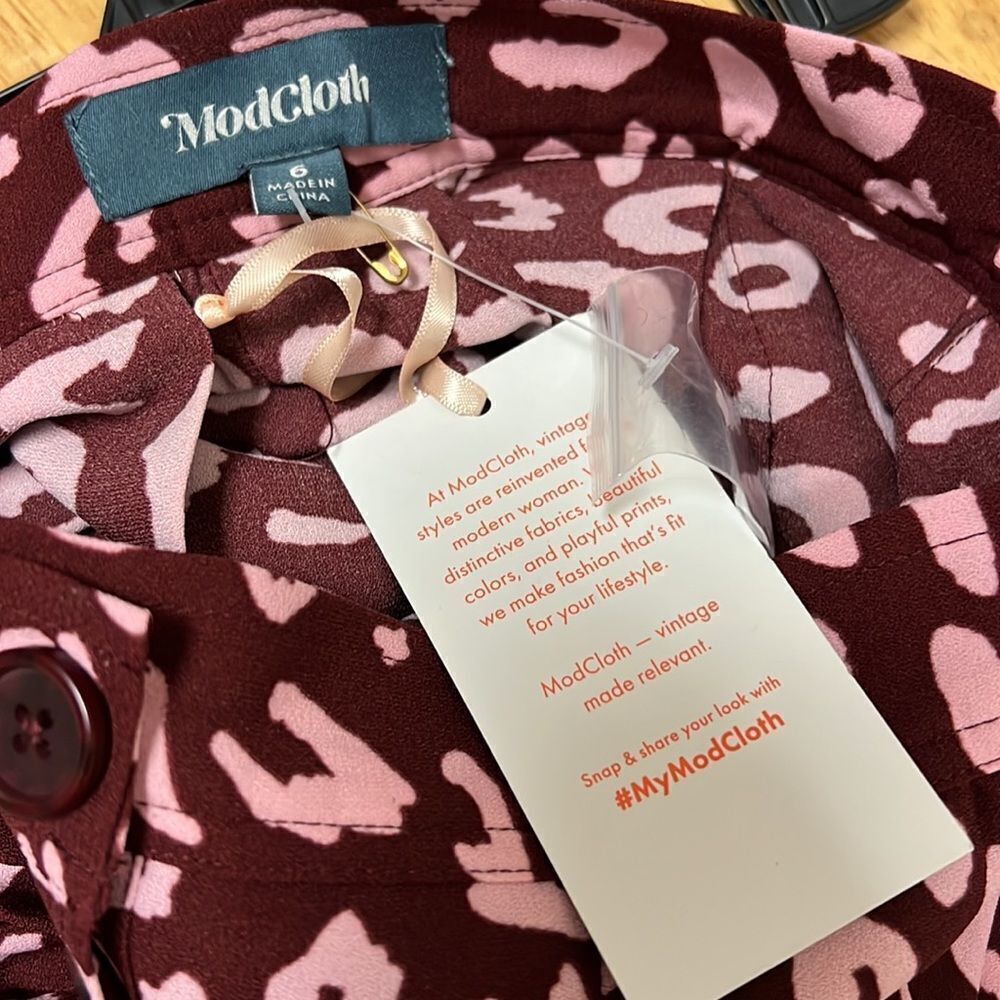 ModCloth Leopard Print Skirt - Picture 5 of 6